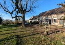 Maison à vendre PARAY LE MONIAL (71) - ensemble de 2 habitats - 125 m² - 4 pièces - terrain 3800 m² environ