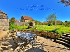 Maison à vendre VAUBAN (71), 5 pièces, 150 m², 3 chambres, dépendances, terrain 1860 m²