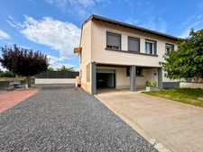 SOUS COMPROMIS  /  Maison à vendre 3 pièces MARCIGNY (71)  / 74m² - 2 chambres - piscine - terrasse - dépendances - terrain 637m²