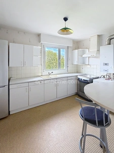 APPARTEMENT 4 PIÈCES AVEC BALCON, PARKING PRIVATIF ET CAVE – JARVILLE-LA-MALGRANGE, PROCHE NANCY