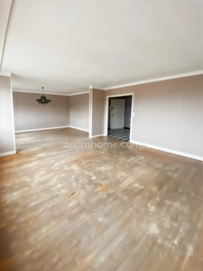 Spacieux appartement T5 de 108 m2 avec vue dégagée – Nancy, secteur Boulevard Albert 1er