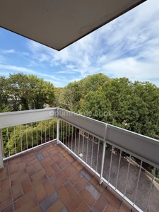 APPARTEMENT 4 PIÈCES AVEC BALCON, PARKING PRIVATIF ET CAVE – JARVILLE-LA-MALGRANGE, PROCHE NANCY