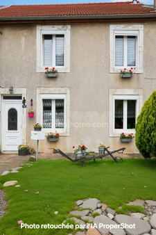 A VENDRE – MAISON DE VILLAGE AVEC TERRAIN DE PLUS DE 4000 m² – ARMAUCOURT (54)