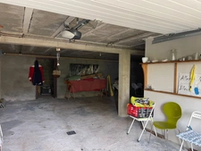 Maison individuelle de plain-pied sur sous sol avec jardin de 1680m2.