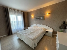 Vente en viager maison semi plain-pied  de 3 chambres avec jardin et garage
