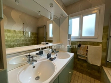 Vente en viager maison semi plain-pied  de 3 chambres avec jardin et garage