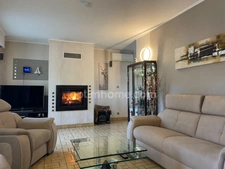Vente en viager maison semi plain-pied  de 3 chambres avec jardin et garage