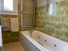 Vente en viager maison semi plain-pied  de 3 chambres avec jardin et garage