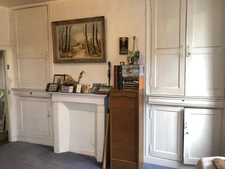 Maison de bourg de 113 m2  avec garage et jardinet et local commercial 