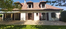MAISON  5 CHAMBRES + SOUS-SOL + PISCINE