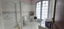 MAISON  5 CHAMBRES + SOUS-SOL + PISCINE