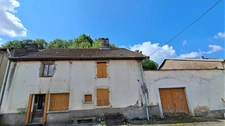 Grande maison de ville à rénover