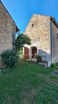 Maison à vendre 5 pièces LAMBREY (70)