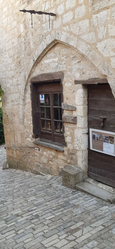 Maison à vendre 5 pièces SAINT CIRQ LAPOPIE (46)