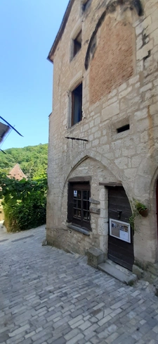 Maison à vendre 5 pièces SAINT CIRQ LAPOPIE (46)
