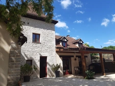 Maison avec gite et piscine