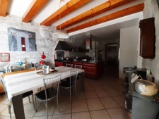 Propriete à vendre 12 pièces CAHORS (46)