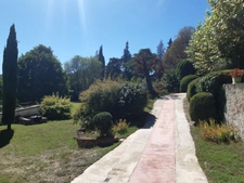 Propriete à vendre 12 pièces CAHORS (46)