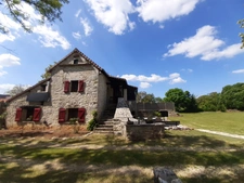Maison avec gite et piscine