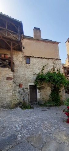 Maison à vendre 5 pièces SAINT CIRQ LAPOPIE (46)