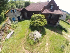 Propriete à vendre, lot de 3 maisons 