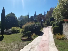 Propriete à vendre 12 pièces CAHORS (46)