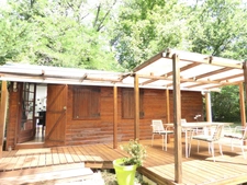 Chalet 3 pièces, 36 m² et 2 chambres de plain pied, avec terrasse