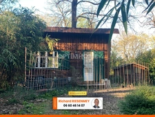 Chalet à vendre 30m2 à rénover en camping à SAINT CHERON (91)