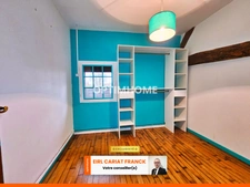 VILLA DE 187 M² AVEC DEPENDANCES, L’ENSEMBLE SUR 3906 M² DE TERRAIN CLOS