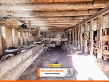 MAISON DE 136 M² AVEC DEPENDANCES, L’ENSEMBLE SUR 1435 M² DE TERRAIN >