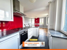 MAISON EN PIERRE DE 139 M² AVEC DÉPENDANCES, L’ENSEMBLE SUR 708 M² DE TERRAIN CLOS : 