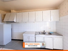 MAISON EN PIERRE DE 116 M2 SUR ÉTAGE, L’ENSEMBLE SUR 1744 M² DE TERRAIN CLOS AVEC DES DÉPENDANCES :
