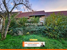 GRANGE AVEC ANCIENNE MAISON A RENOVER SUR DE 131.9 M² AVEC TERRAIN SUR 410 M² DE TERRAIN CLOS :