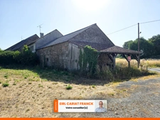 MAISON EN PIERRE DE 116 M2 SUR ÉTAGE, L’ENSEMBLE SUR 1744 M² DE TERRAIN CLOS AVEC DES DÉPENDANCES :