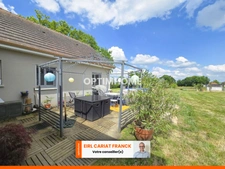 MAISON DE PLAIN-PIED DE 152 M² AVEC DÉPENDANCES, L’ENSEMBLE SUR 4811 M² DE TERRAIN CLOS