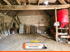 GRANGE DE 58 M² POUR FAIRE DU STOCKAGE, L’ENSEMBLE SUR 149 M² DE TERRAIN :