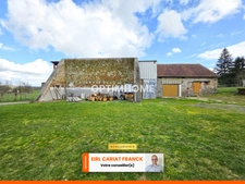 MAISON EN PIERRE DE 121 M2 SUR ÉTAGE, L’ENSEMBLE SUR 2753 M² DE TERRAIN CLOS AVEC DES DÉPENDANCES :