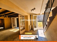 MAISON AVEC ÉTAGE DE 115 M², L’ENSEMBLE SUR 1017 M² DE TERRAIN CLOS ET DEPENDANCE DE 100 M².
