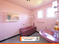 MAISON EN PIERRE DE 116 M2 SUR ÉTAGE, L’ENSEMBLE SUR 1744 M² DE TERRAIN CLOS AVEC DES DÉPENDANCES :