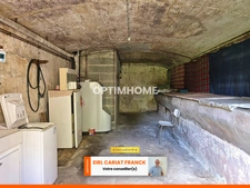 SCIERIE ET MAISON SUR 106 M², L’ENSEMBLE SUR 25000 M² DE TERRAIN AVEC GRANGES ET ANNEXES >