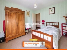 MAISON DE PLAIN-PIED DE 98 M² AVEC UN GARAGE DE 18 M², L’ENSEMBLE SUR 2361 M² DE TERRAIN CLOS