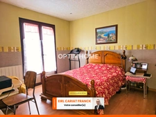 MAISON DE 156 M² AVEC UN APPARTEMENT, L’ENSEMBLE SUR 762 M² DE TERRAIN CLOS :