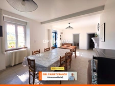 SCIERIE ET MAISON SUR 106 M², L’ENSEMBLE SUR 25000 M² DE TERRAIN AVEC GRANGES ET ANNEXES >