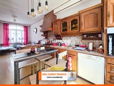 MAISON EN PIERRE DE 109 M², L’ENSEMBLE SUR 167 M² DE TERRAIN CLOS
