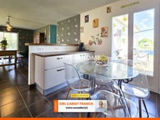 MAISON DE PLAIN-PIED DE 152 M² AVEC DÉPENDANCES, L’ENSEMBLE SUR 4811 M² DE TERRAIN CLOS