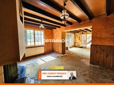 MAISON AVEC ÉTAGE DE 115 M², L’ENSEMBLE SUR 1017 M² DE TERRAIN CLOS ET DEPENDANCE DE 100 M².
