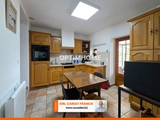 MAISON EN PIERRE DE 110 M² AVEC DÉPENDANCES, L’ENSEMBLE SUR 1264 M² DE TERRAIN CLOS