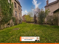 IMMEUBLE AVEC CHAMBRE SUR 206 M² ET UN LOCAL COMMERCIAL DE 97 M², L’ENSEMBLE SUR 353 M² DE TERRAIN :