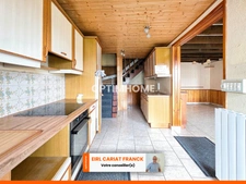 MAISON EN PIERRE DE 107 M2, L’ENSEMBLE SUR 2972 M² DE TERRAIN CLOS AVEC 150 M² DE DÉPENDANCES :