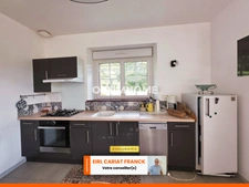 SCIERIE ET MAISON SUR 106 M², L’ENSEMBLE SUR 25000 M² DE TERRAIN AVEC GRANGES ET ANNEXES >